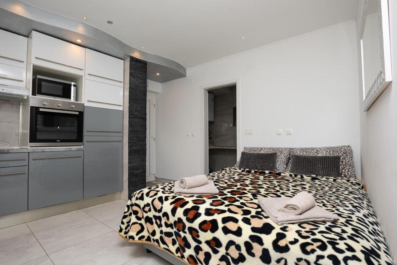 קראליביצה Apartments Viky מראה חיצוני תמונה